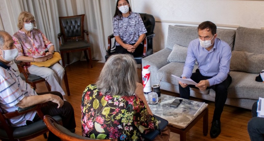 Abella se reunió con autoridades de la Casa de Día Padre Aníbal