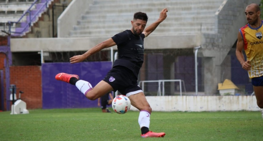 Juan Pablo Zárate : en el último amistoso no mostramos nuestra mejor versión