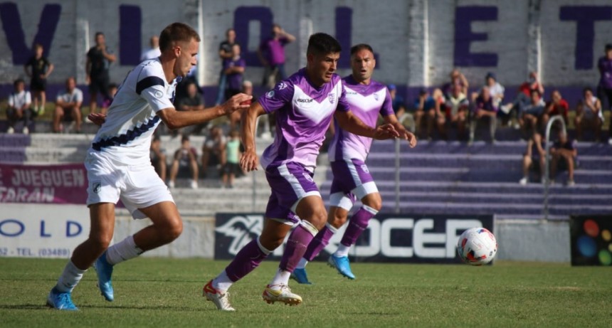 Diego Martinez :  Lo teníamos controlado hasta que nos quedamos con diez jugadores