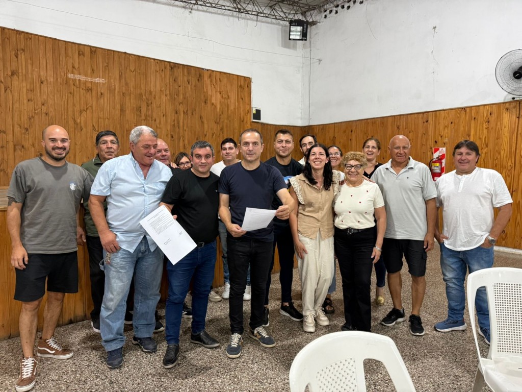 Abella se reunió con la nueva comisión directiva de la sociedad de fomento Dallera–Romano