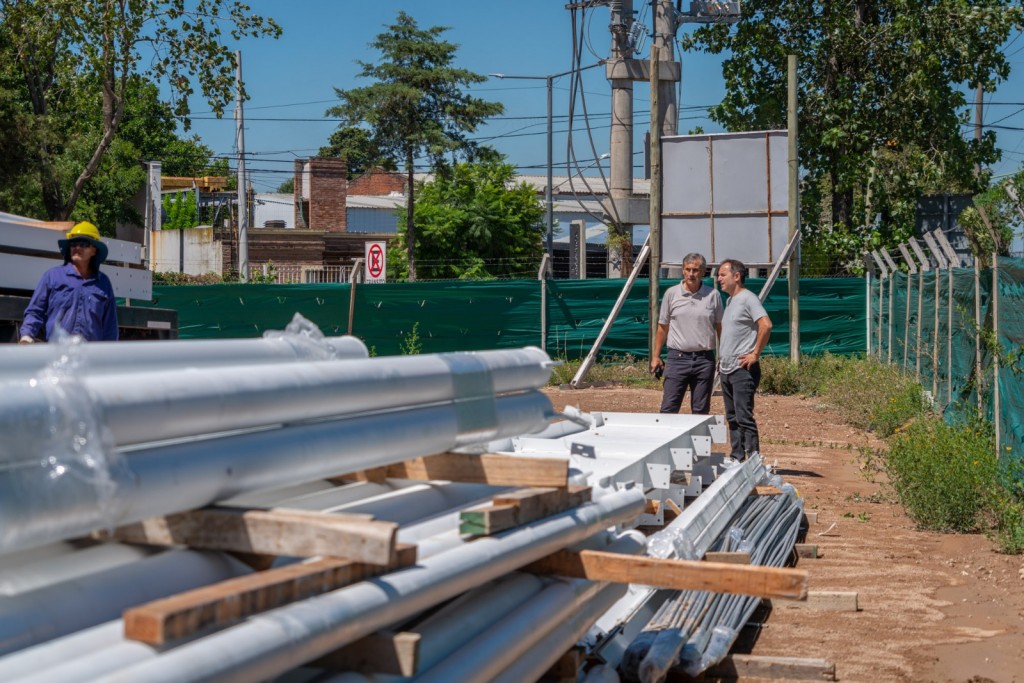 Abella destacó que “con el Microestadio Municipal, Campana tendrá un espacio pensado para el deporte y la recreación”