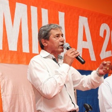 LA OLA NARANJA LLEG?&rsquo; A CAMPANA