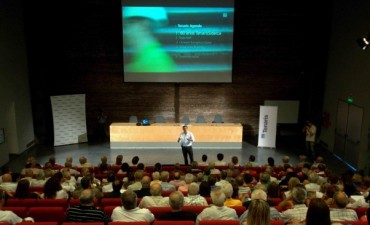 Tenaris realiz&oacute; una charla abierta con referentes de la comunidad