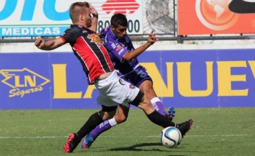 VILLA D�LMINE QUED?&rsquo; CON LAS MANOS VAC�AS EN SAN MART�N