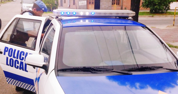 Efectivo de la Policía Local de Campana resistió a balazos el robo de su moto