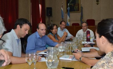 Avances en el estacionamiento medido y el comit&eacute; permanente de seguridad