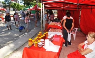 En Marzo, los productores locales llevan su feria a dos nuevos espacios p&uacute;blicos