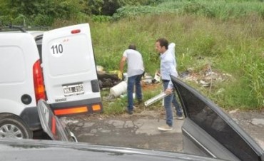 El Intendente intercedi&oacute; para evitar que un vecino arroje residuos en la v&iacute;a p&uacute;blica