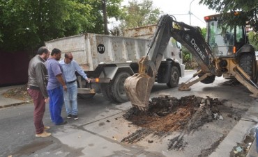 Arreglan baches en 9 de Julio y Balcarce