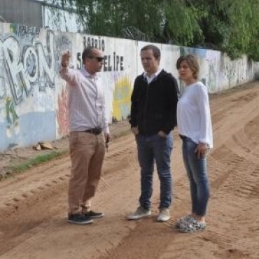 Cerca de los vecinos: el Intendente recorri&oacute; San Felipe   