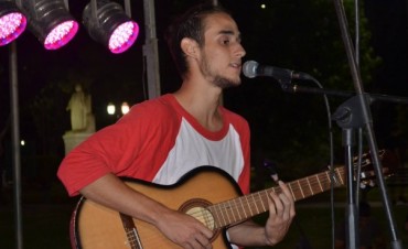 Rodrigo Vallejos presenta un show ac&uacute;stico en la Casa Joven 