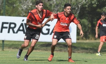 El millonario juega como local frente a Banfield