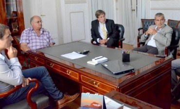 Abella recibi&oacute; a autoridades del Colegio de Abogados Z&aacute;rate-Campana 