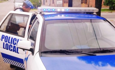 Efectivo de la Polic&iacute;a Local de Campana resisti&oacute; a balazos el robo de su moto