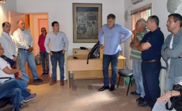 Abella se reuni&oacute; con vecinos de los barrios de la Ruta 4 y Los Pioneros