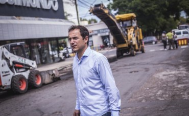 Se inici&oacute; la obra de bacheo en la calle Dellepiane