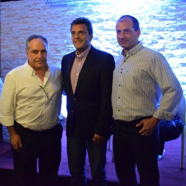 Ghione y Colella participaron de un nuevo encuentro de Concejales y Consejeros escolares del Frente Renovador junto a Sergio Massa.