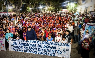 Cientos de vecinos se sumaron a la 4ta caminata por el D&iacute;a Mundial del S&iacute;ndrome de Down 