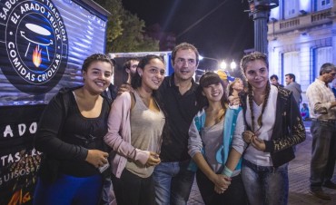 &ldquo;La familia fue la gran protagonista&rdquo;, asegur&oacute; Abella sobre el festival Verano en Campana 