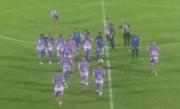 Villa D&aacute;lmine cay&oacute; derrotado con Juventud Unida de Gualeguaychu por 2 a 1