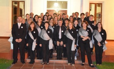 EL CORO DEL CLUB CIUDAD DE CAMPANA SIGUE CONVOCANDO VOCES NUEVAS