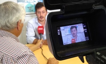 "Los docentes merecen un aumento que, como m&iacute;nimo, iguale las expectativas inflacionarias"