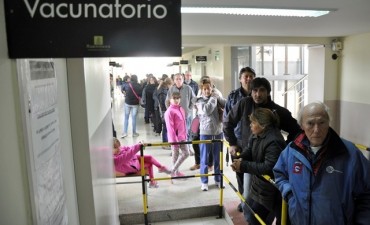 Informan los horarios de vacunaci&oacute;n del Hospital Municipal y los CAPS 