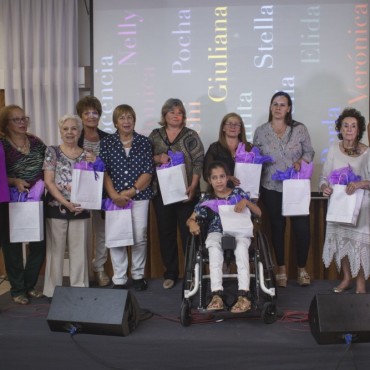 En el D&iacute;a Internacional de la Mujer, se present&oacute; un libro con historias de 12 mujeres destacadas de la ciudad