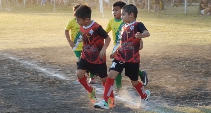 El Mundialito comenz&oacute; a disputar la Copa de Oro y Plata