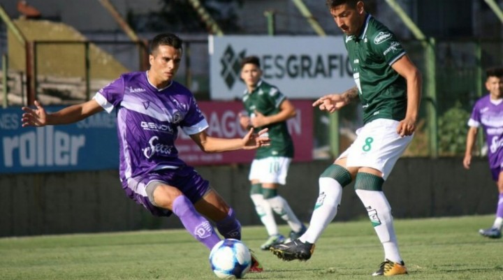 Ferrocarril Oeste venci&oacute; a Villa D&aacute;lmine por 2 a 1