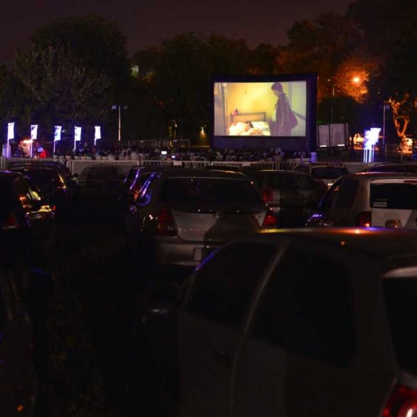M&aacute;s de 600 vecinos disfrutaron del Cine Latinoamericano de Tenaris 