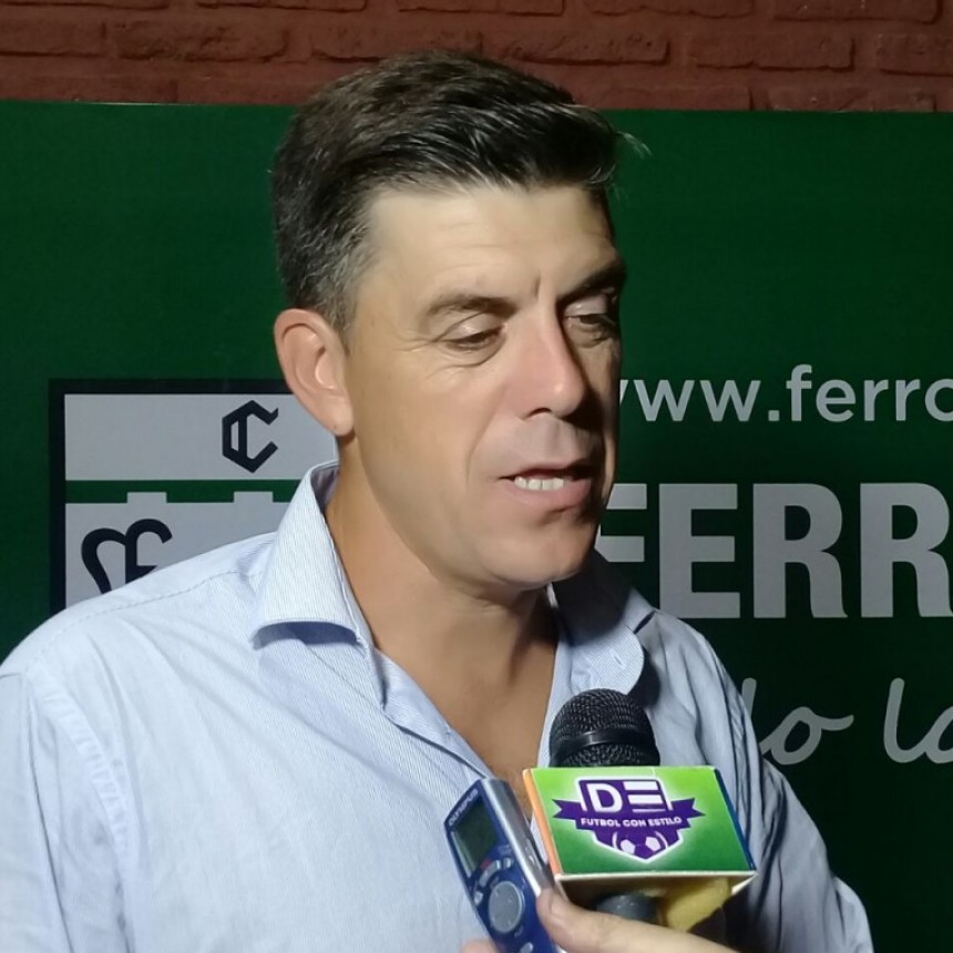 Felipe De la Riva jugamos un gran primer tiempo pero no concretamos