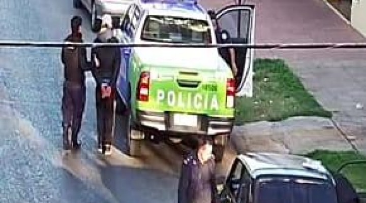 Las c&aacute;maras del CIMoPU posibilitaron la r&aacute;pida detenci&oacute;n de 4 j&oacute;venes por disturbios y agresiones