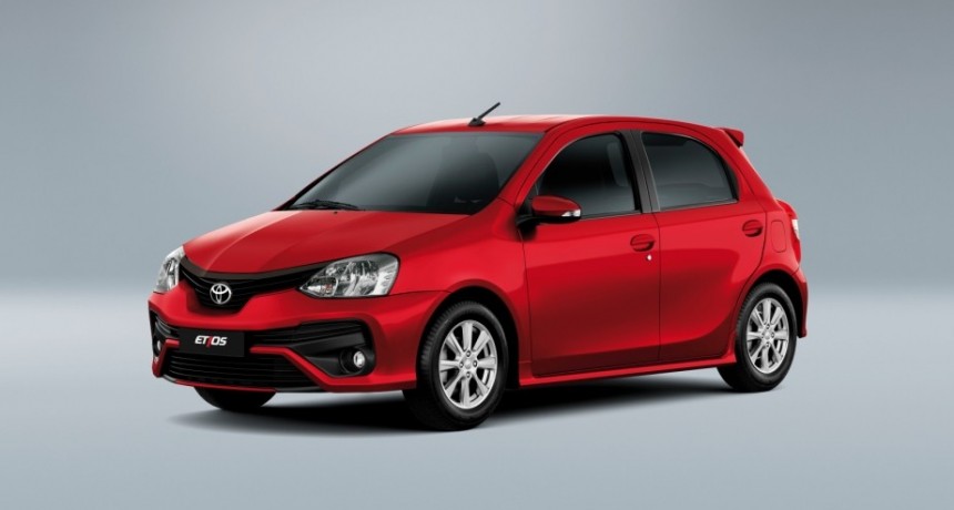 Toyota Etios se renueva para ofrecer mayor seguridad en todas sus versiones  