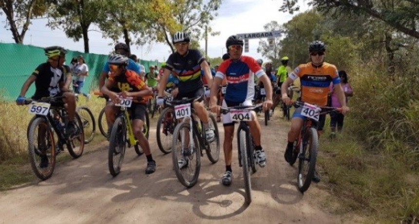 Casas gan&oacute; la primera carrera de La Ruralera