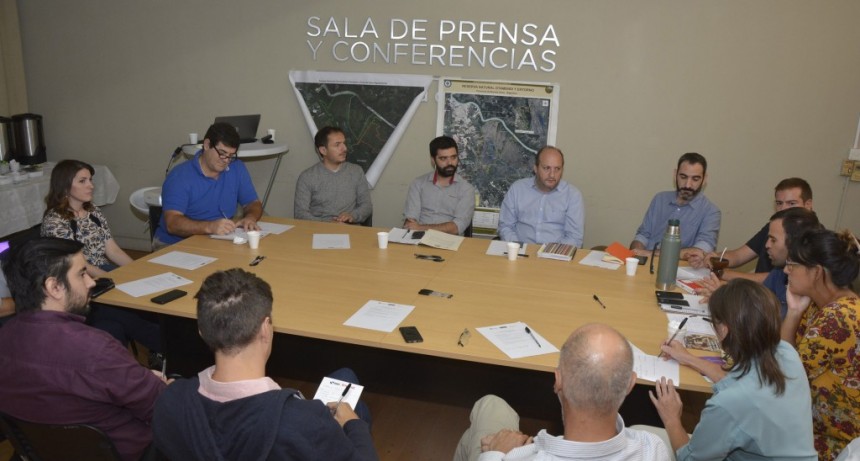 Campana fue sede de una reuni&oacute;n con foco en los humedales