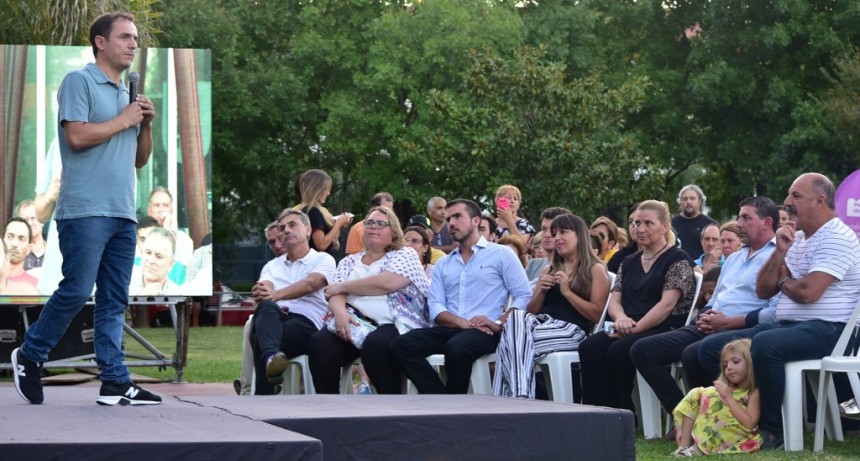 &ldquo;En tres a&ntilde;os Abella hizo proyectos que reclamaban los vecinos desde hace d&eacute;cadas&rdquo;
