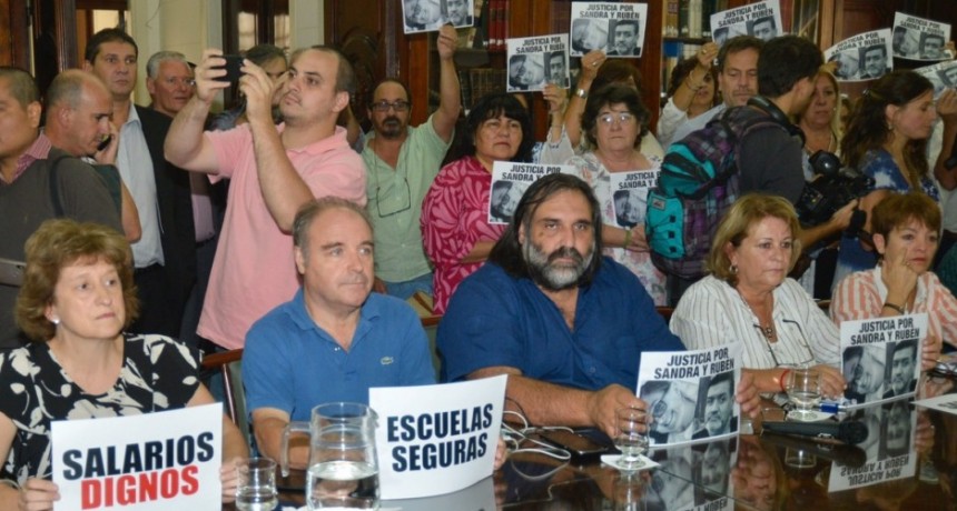 Confirman que se les descontar&aacute; el d&iacute;a a los docentes que hagan paro en la Provincia