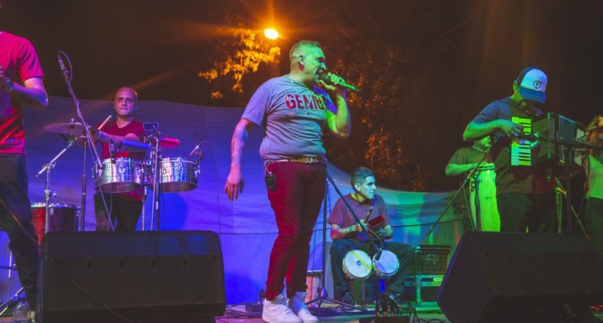 Miles de vecinos disfrutaron del &ldquo;Cumbiat&oacute;n&rdquo;