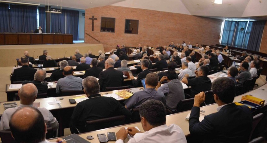 Los obispos de todo el pa&iacute;s se re&uacute;nen en Pilar