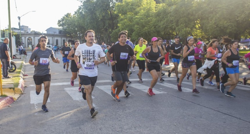 Campana tuvo su primera carrera solidaria a beneficio de la cooperadora del hospital