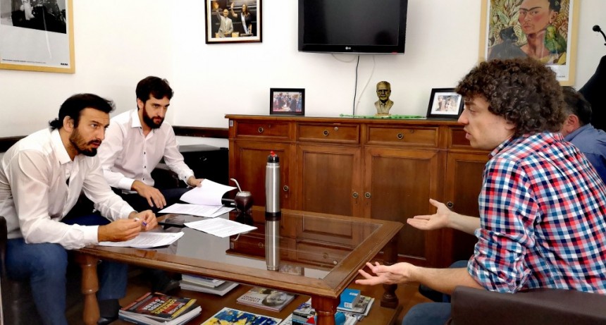 LOS SENADORES REPARAZ Y BLANCO PRESENTAN PROYECTO CREANDO EL DISTRITO DE DESARROLLO TECNOL&Oacute;GICO EN LA PROVINCIA