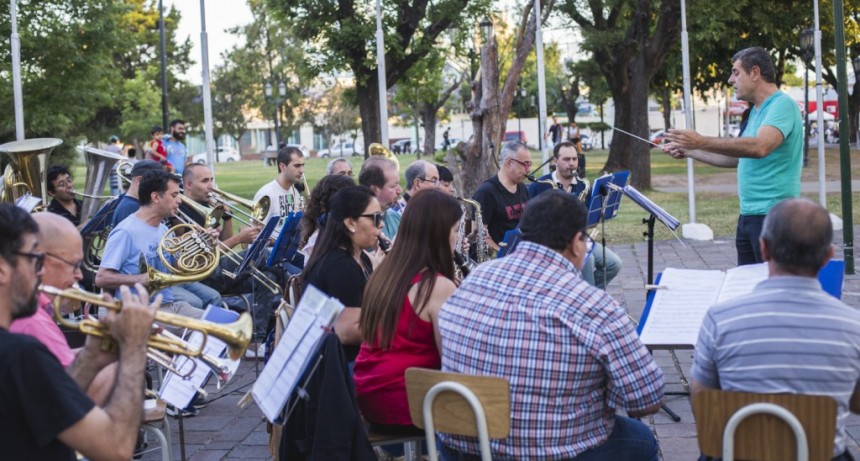 La Banda Municipal regresa a la plaza Eduardo Costa con un nuevo ensayo abierto