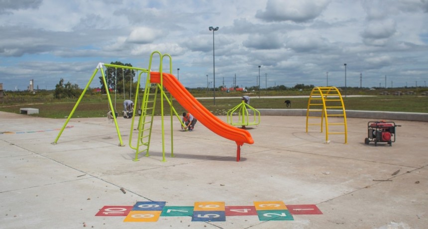 La construcci&oacute;n de la nueva plaza de San Cayetano entr&oacute; en su etapa final