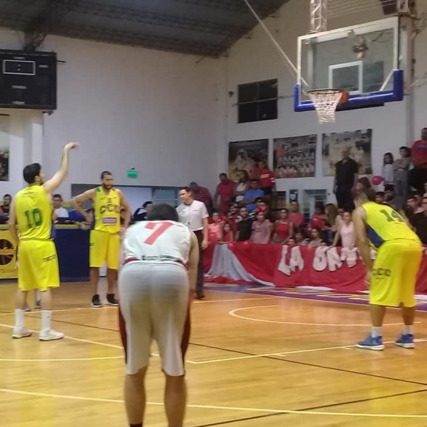 Sportivo Pilar venci&oacute; al Club Ciudad de Campana por 74 a 62 y jugar&aacute; el Final Four