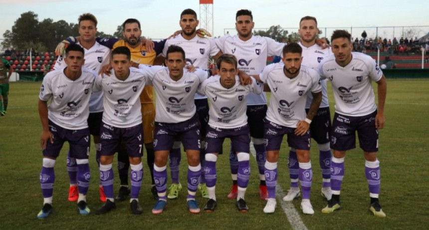 Villa D&aacute;lmine sum&oacute; un punto importante en su visita a Carlos Casares
