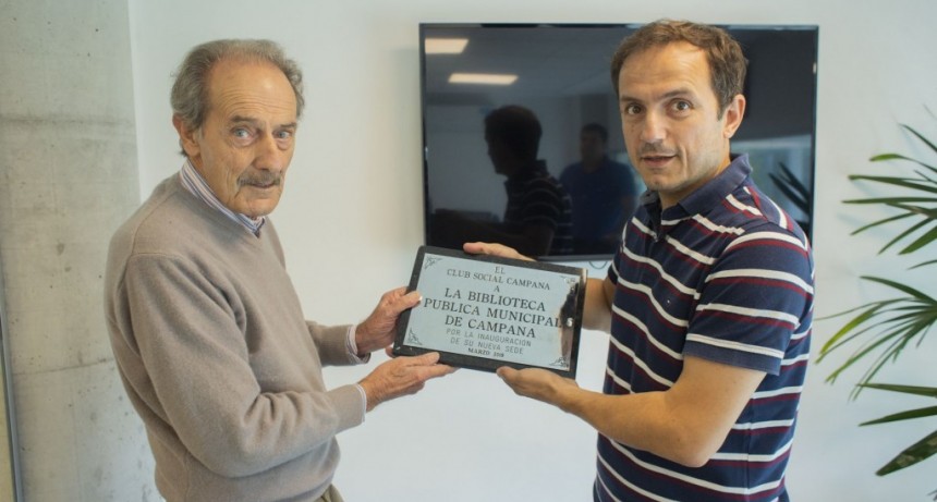 Abella recibi&oacute; a la comisi&oacute;n directiva del Club Social