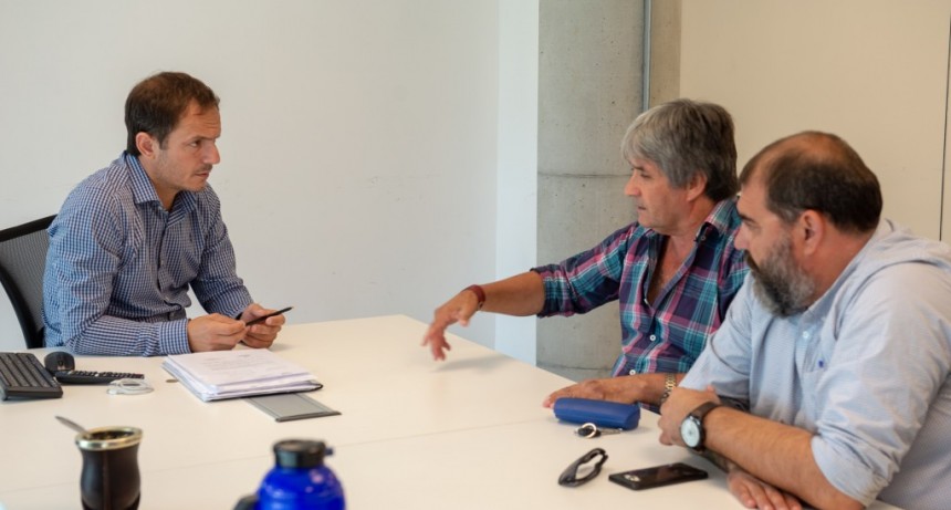 El Intendente se reuni&oacute; con el secretario general de la UOCRA