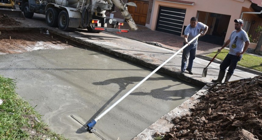 El Plan de Bacheo Urbano de Hormig&oacute;n sigue por Cabrera y Castilla 