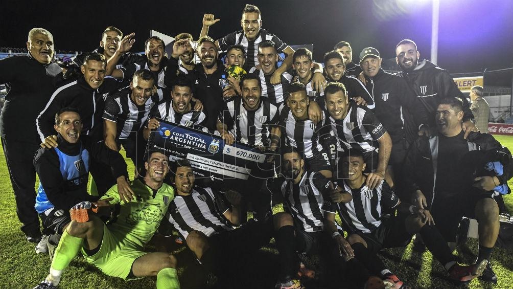 Gimnasia y Esgrima de Mendoza elimin&oacute; a Aldosivi